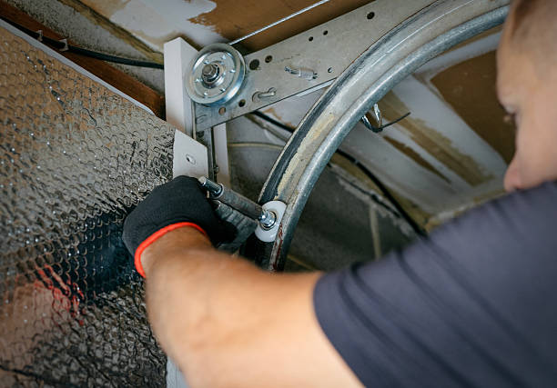 Affordable Garage Door solutions in Rollingwood, TX